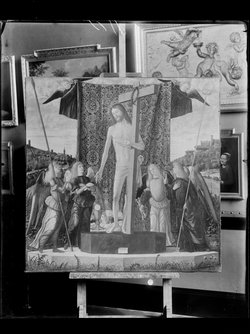 Christus, von Engeln angebetet