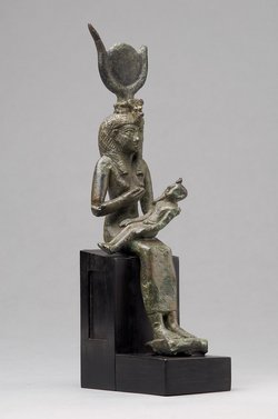 Göttin Isis mit Harpokrates