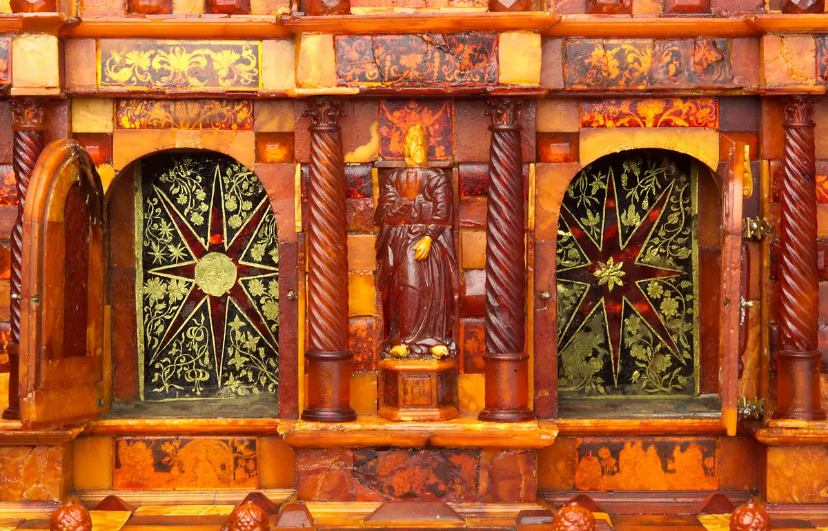 Großer Bernsteinaltar