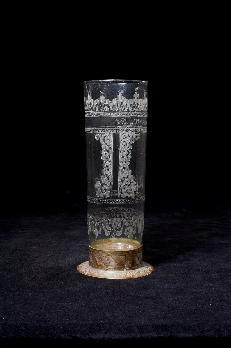 Stangenglas mit Diamantgravur