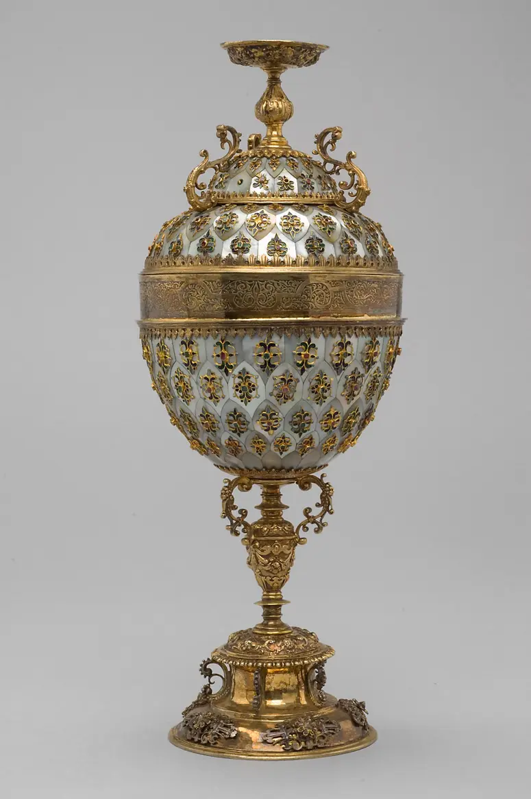 Ten-piece Ensemble of Double and Lidded Cups