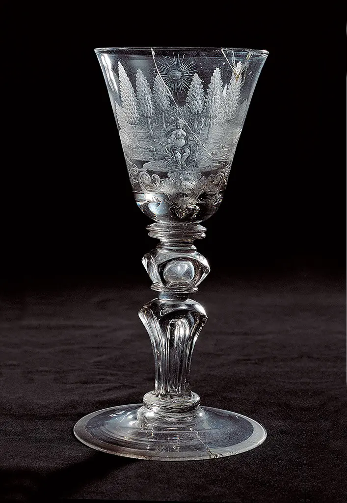 Pokal mit allegorischer Frauengestalt und drei Nürnberger Wappen