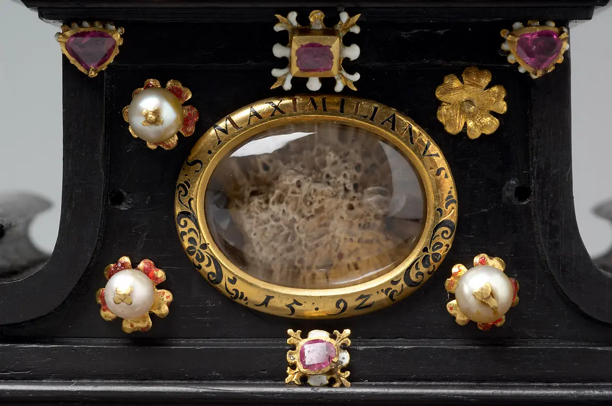 Ostensorium mit einem Dorn der Dornenkrone Christi