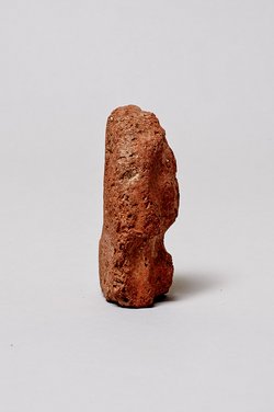 Fragmentierte Figur einer Frau