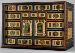 Kabinettschrank