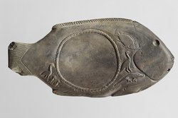 Fischförmige Schminkpalette