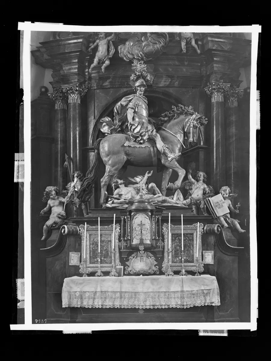 Hauptaltar Schlosskirche St. Martin, Straßgang