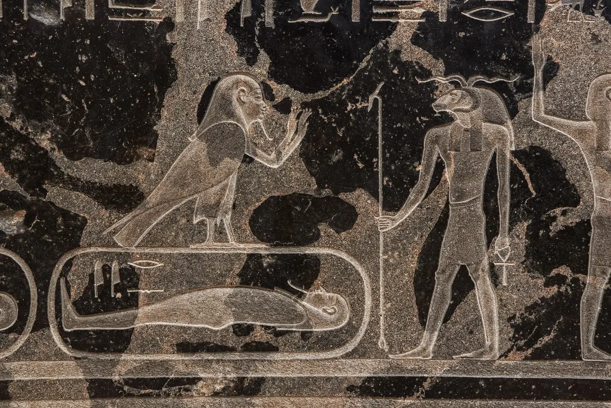 Sarkophag des Priesters Nes-schu-tefnut