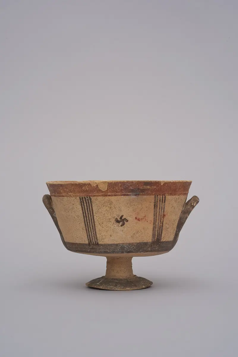 Becher der Bichrome III Ware
