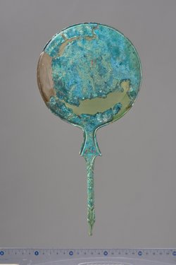 Griffspiegel: Vierfigurenszene