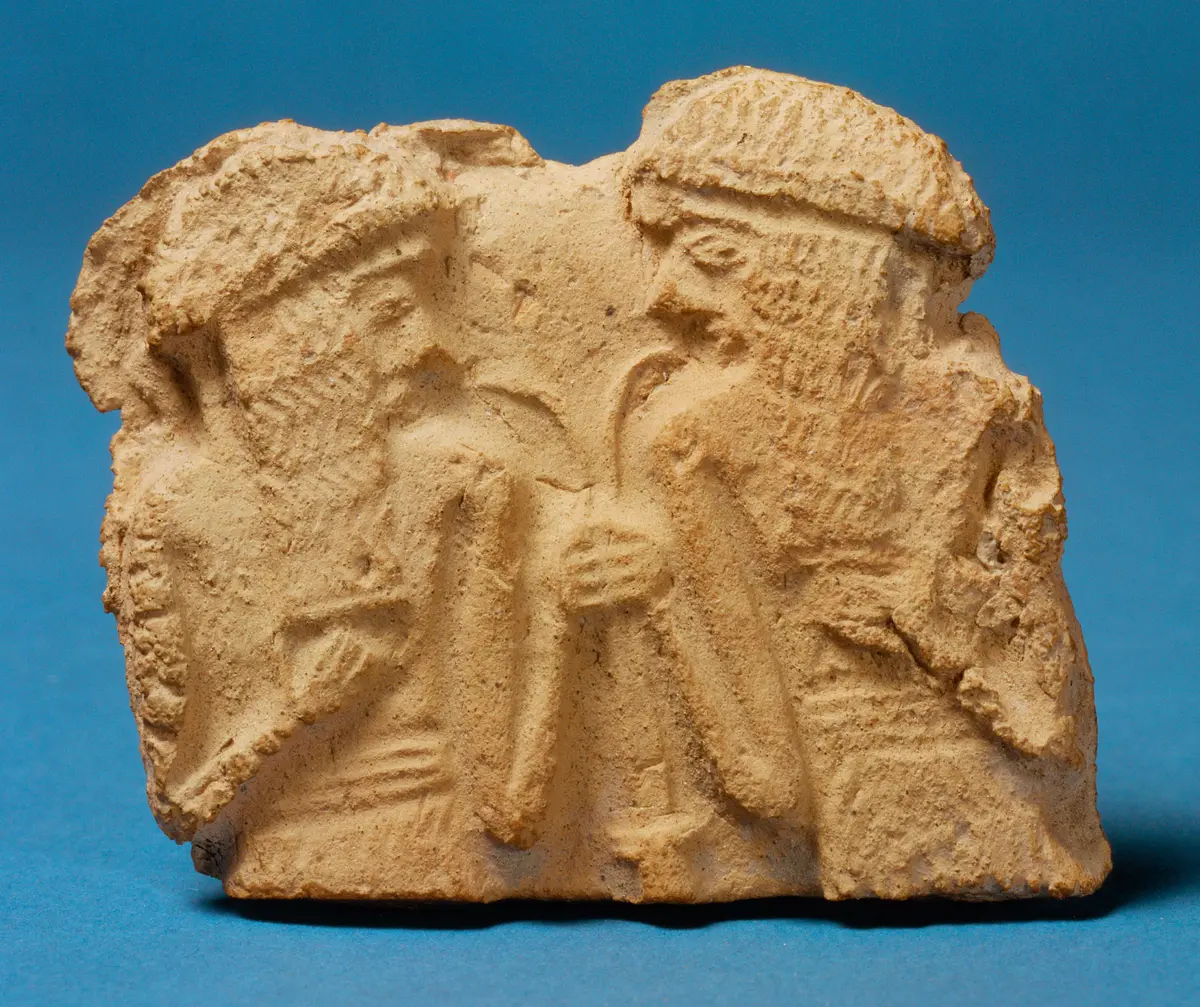 Kleines Relief mit zwei Trinkenden