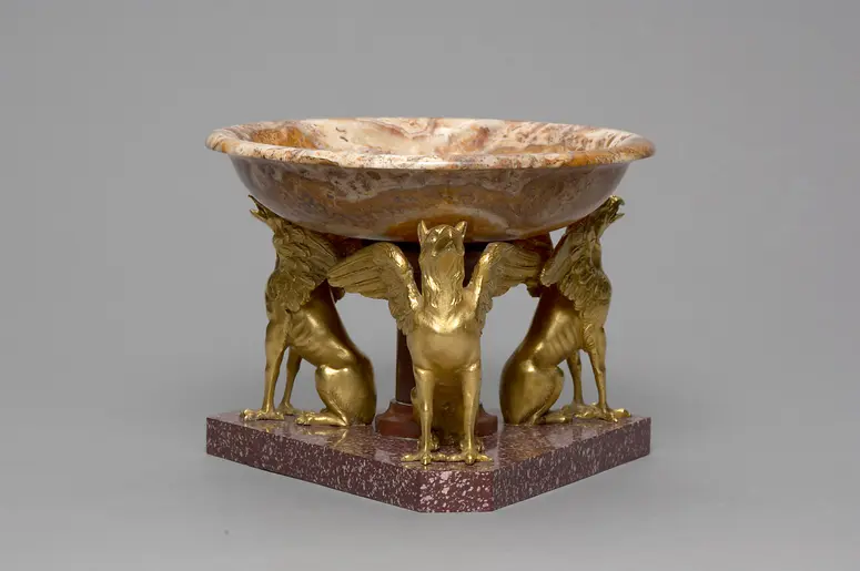 Marmorschale der Ruinen von Paestum