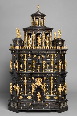 Münzschrank aus dem Besitz Erzherzog Ferdinands II. von Tirol