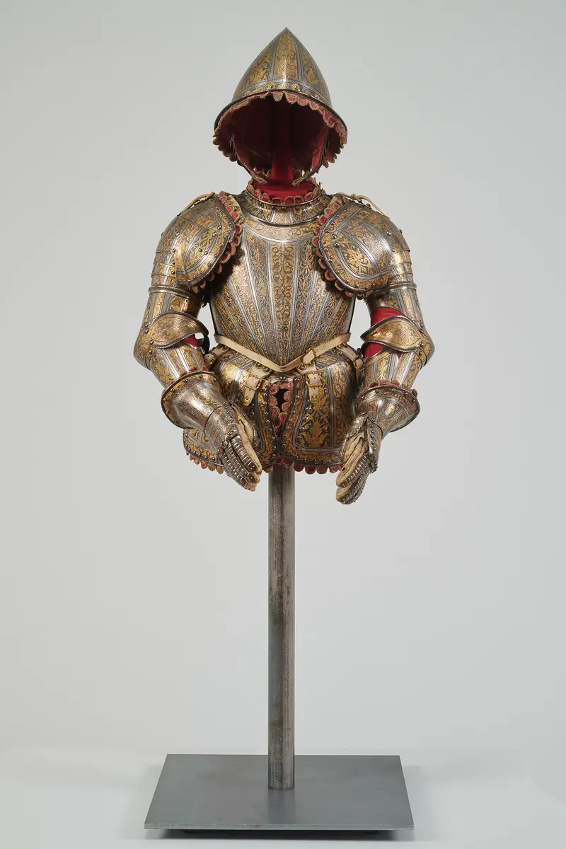 Boy’s infantry armour