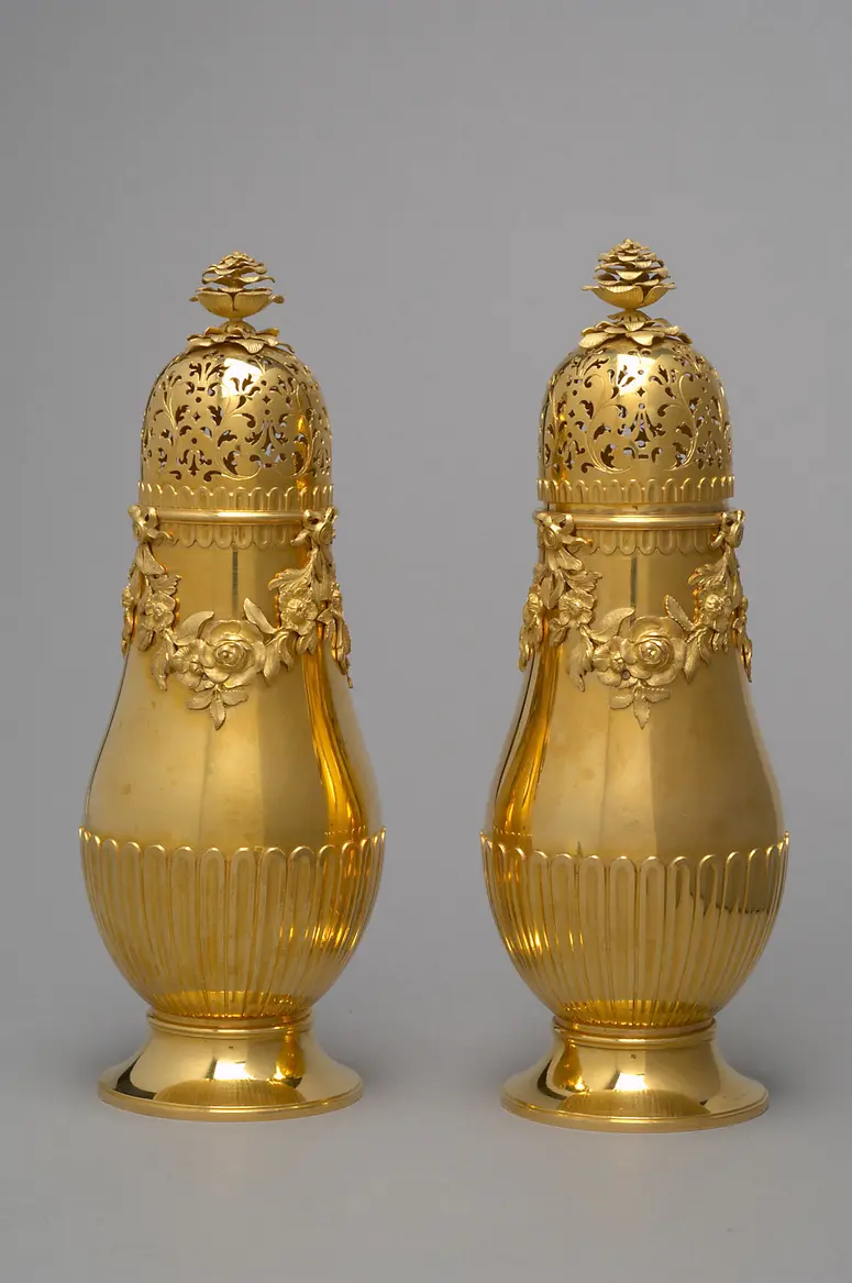 Zuckerstreuer aus dem Surtout des Herzogs Karl Alexander von Lothringen