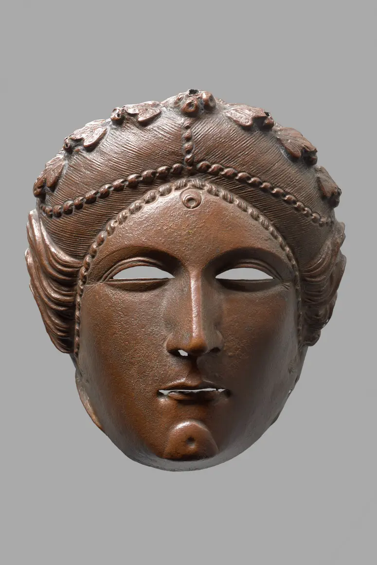 Weibliche Gesichtsmaske