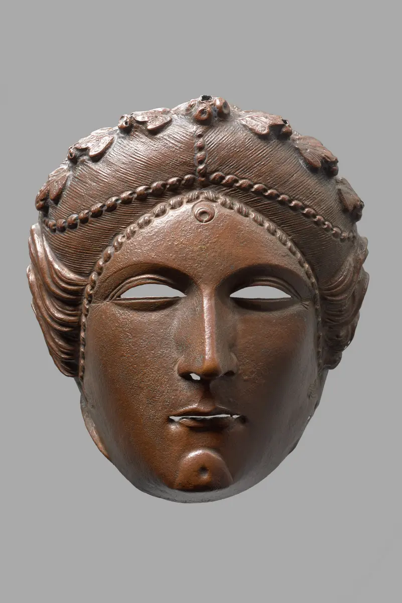 Weibliche Gesichtsmaske