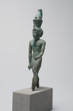 Schreitender Gott Neferhotep