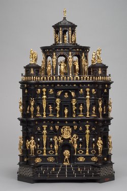 Münzschrank aus dem Besitz Erzherzog Ferdinands II. von Tirol