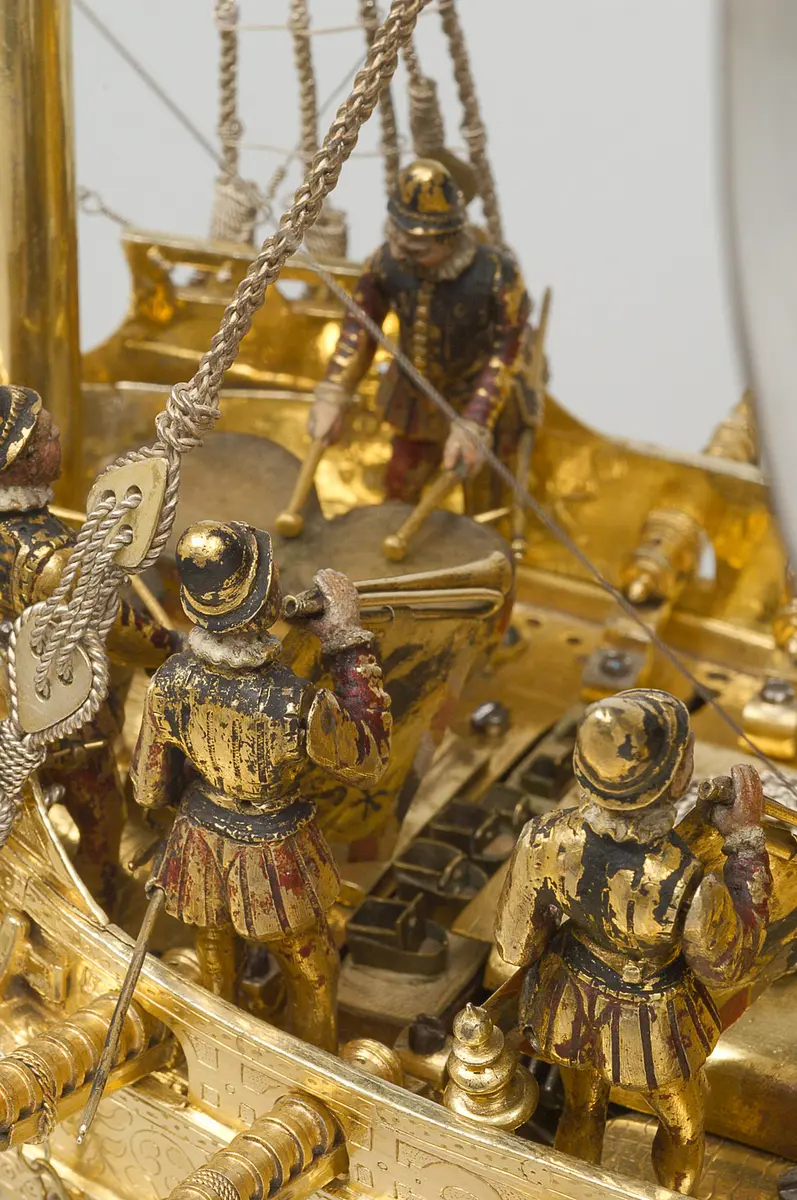 Automaton in the Form of a Ship