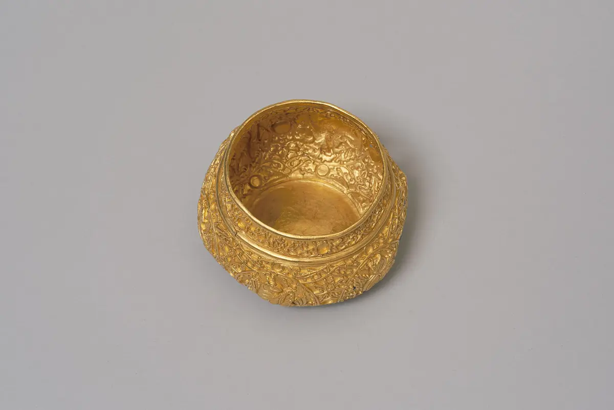 Bauchiges Schälchen