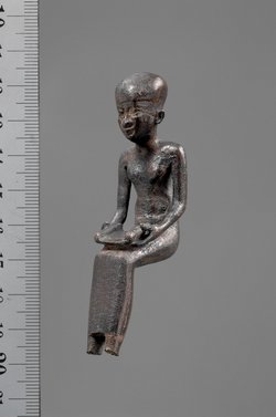 Sitzender Imhotep
