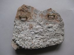 Fragment: Zeus, Hera und Athena in architektonischer Rahmung