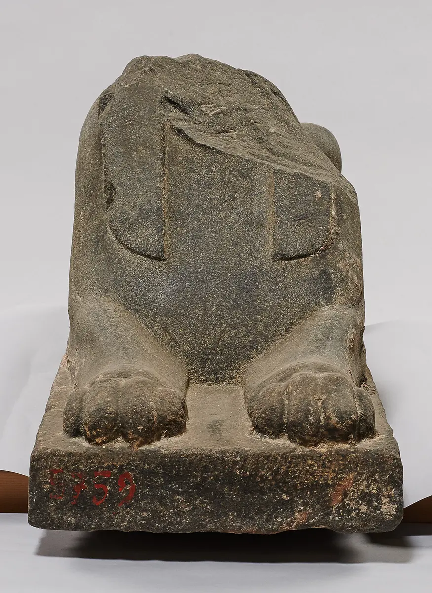 Sphinx ohne Kopf