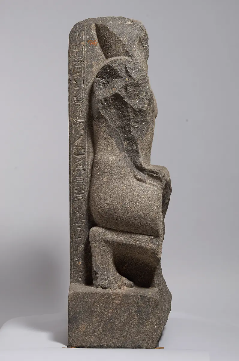 Fragmentierte Statue des Cha-em-waset