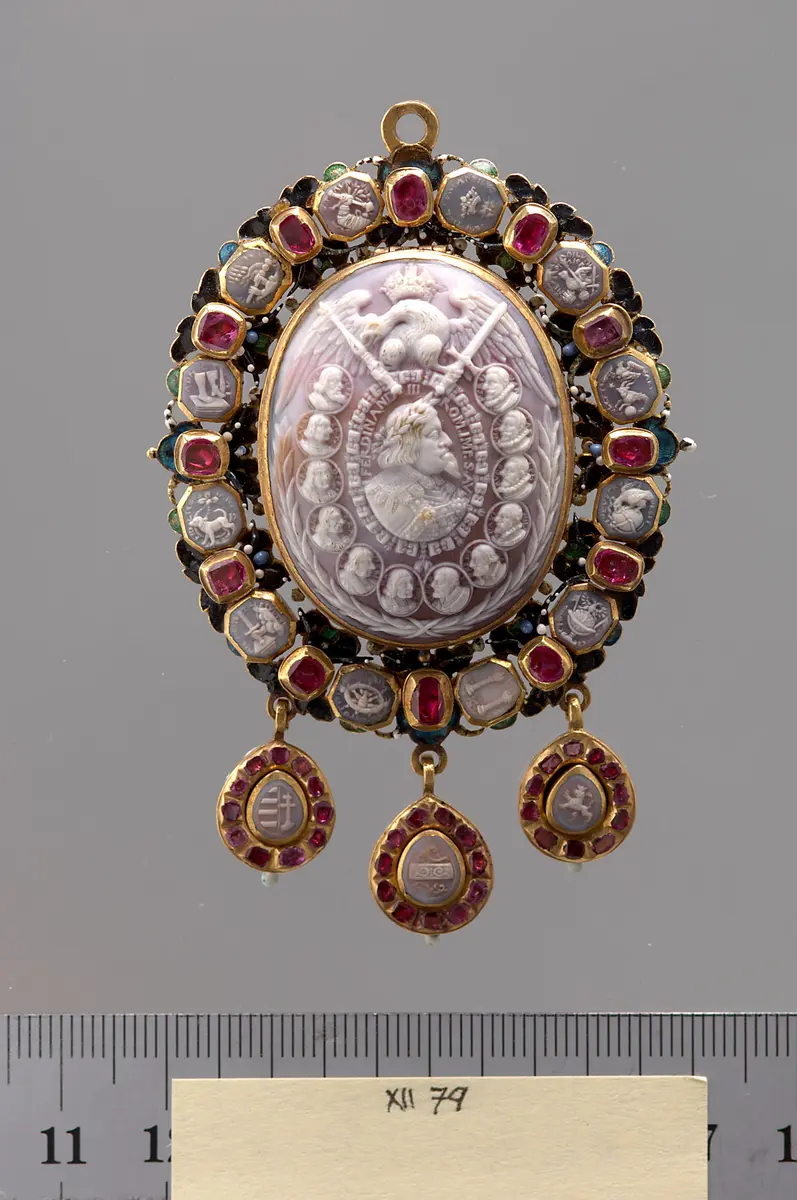 Medaillonkapsel mit Porträt Ferdinand III. (VS); Kaiser Ferdinand III. zu Pferd (RS)