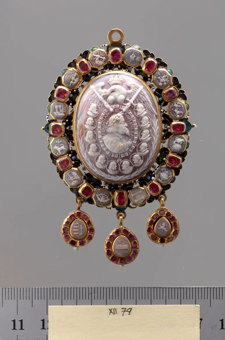 Pendant Capsule with a Portrait of Emperor Ferdinand III