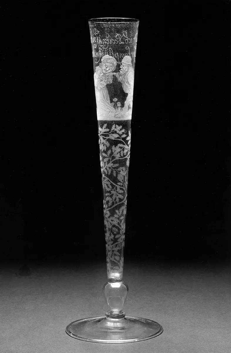 Flöte mit gravierten Callotfiguren