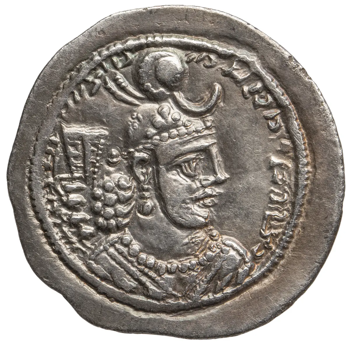 Sasaniden: Yazdgerd I.