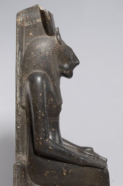 Seated statue of the goddess Sakhmet
