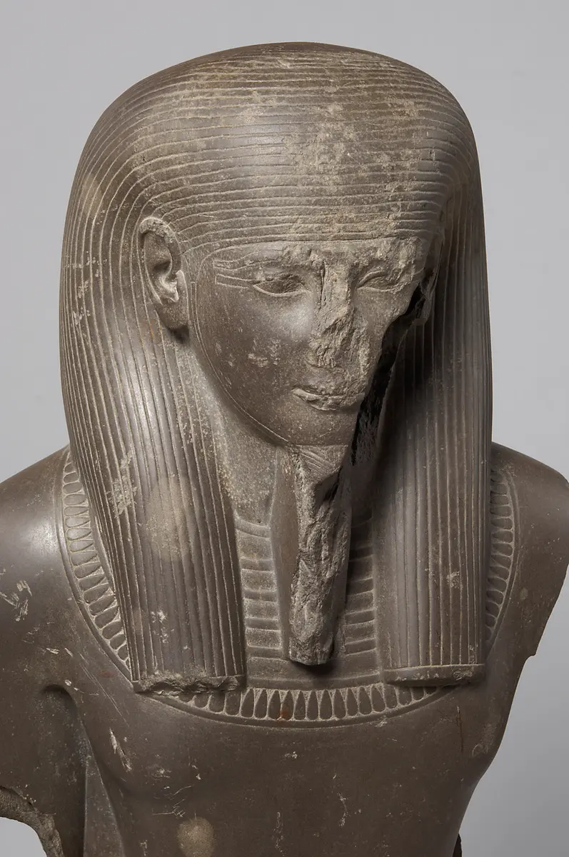 Statue des Gottes Imichentwer