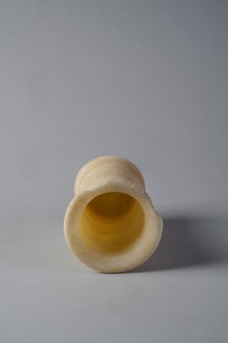 Ölgefäß