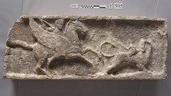 Bellerophon, Süd/Innen/Ost A9