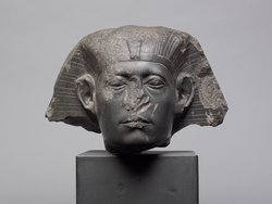 Head from a sphinx of Senwosret III 