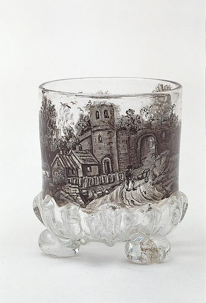 Becher mit Ruinenlandschaft