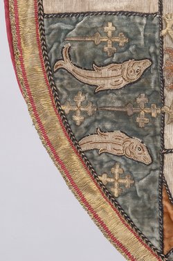 Wappenrock für einen Herold Maria Theresias (in der Funktion des Ersten Wappenkönigs)