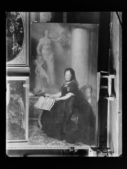 Kaiserin Maria Theresia (1717-1780) mit der Statue des Friedens