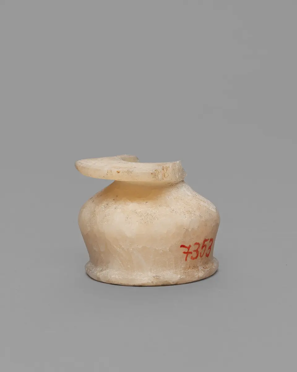Kohl-Töpfchen mit Schminkstift