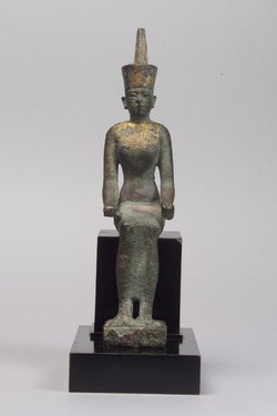 Thronende Göttin Neith
