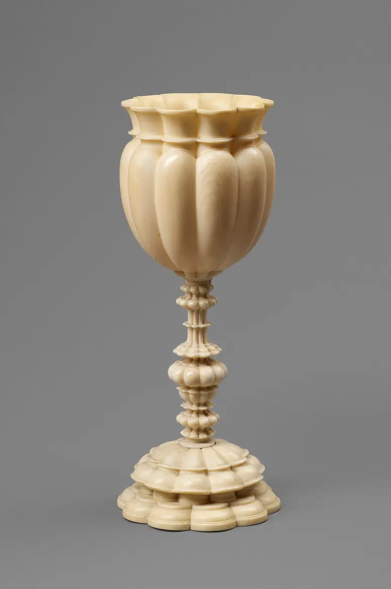 Deckelpokal