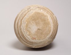 Großes Alabastron des Xerxes mit viersprachiger Inschrift