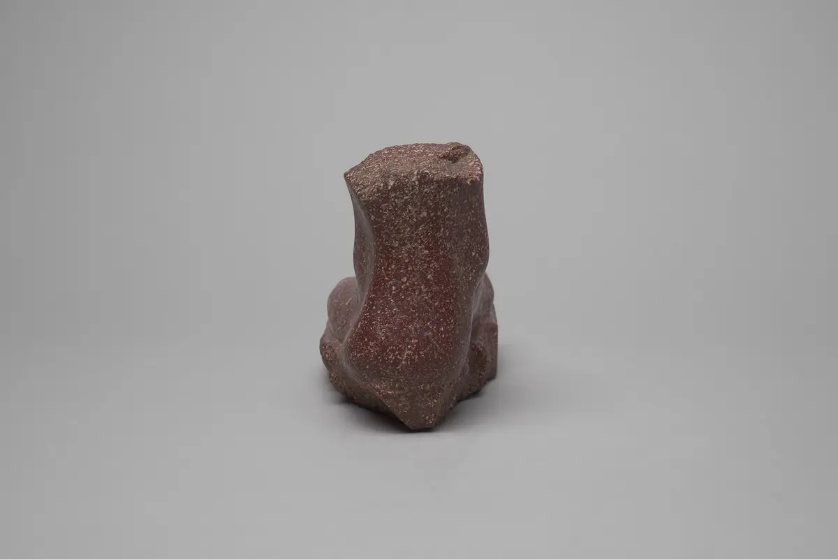 Linker Fuß von einer Statue