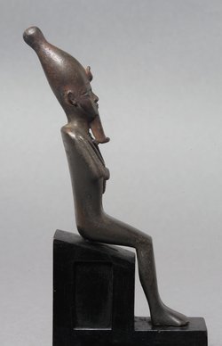 Thronender Gott Osiris