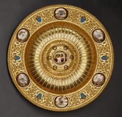 Taufschüssel der Taufgarnitur