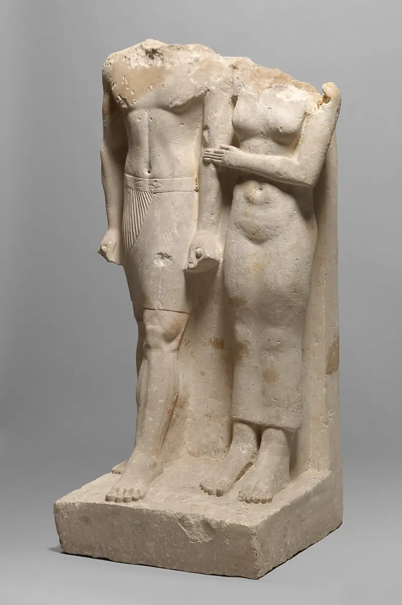Gruppenstandbild des Pehen-ptah und seiner Mutter Imen-djefa-es