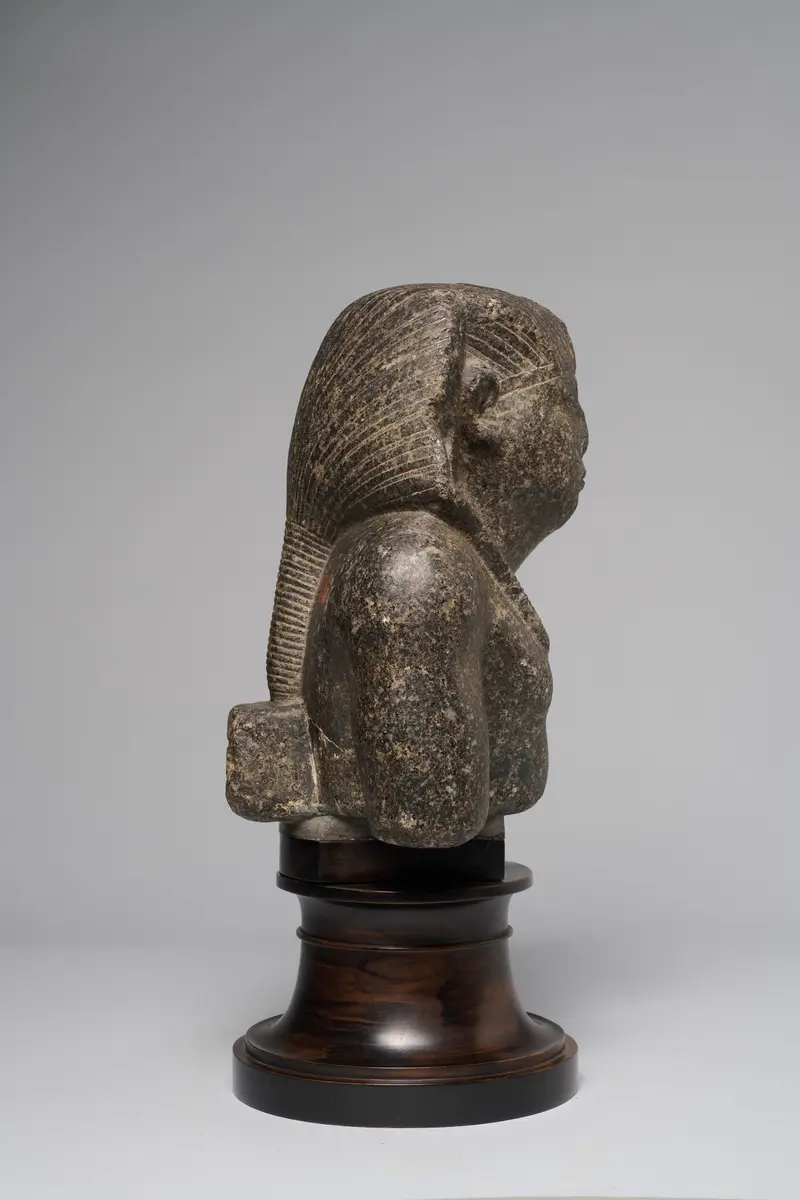 Oberteil einer Königsstatue (Sesostris II.?)